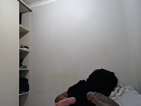 KinkyJXxX webcam