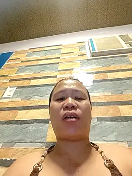 squirtshantal webcam