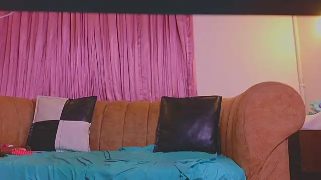 ahnaysexx webcam