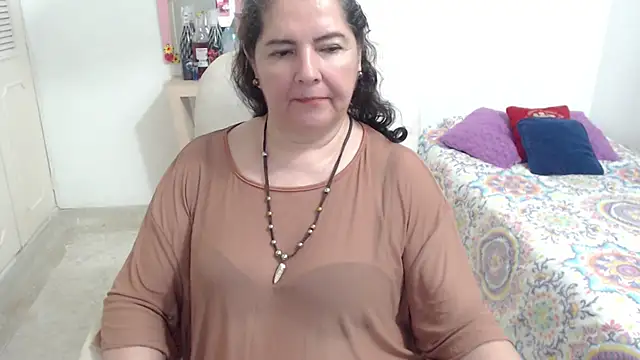 leonela_69 webcam