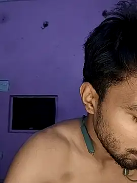 ItsPlayboy031 webcam