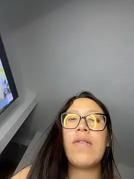 LyaRose webcam