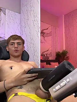 EVAN_TAY webcam