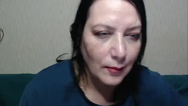 velvetdreamsx - VelvetDreamsX's free webcam - UK Sex Cams