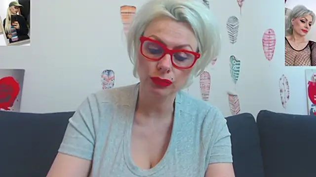 PURE_SEDUCE__WOW___ webcam