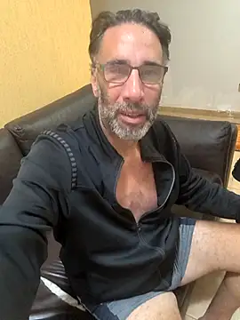 visualizechat webcam