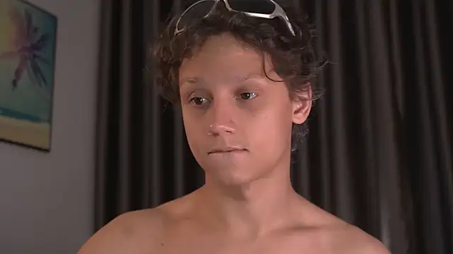 Nicky_neal webcam