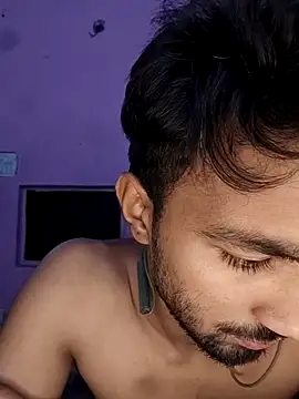 ItsPlayboy031 webcam