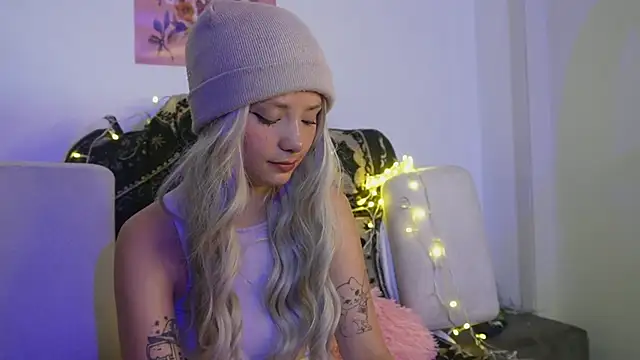 ari_kat webcam