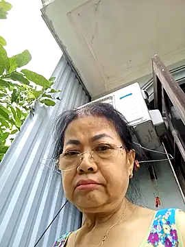 Hotestlove webcam