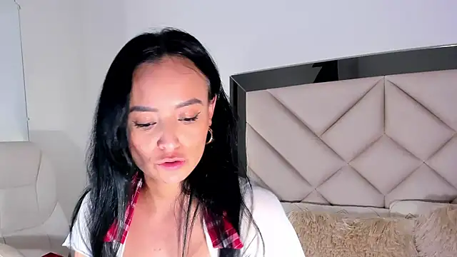 alexa_tobar webcam