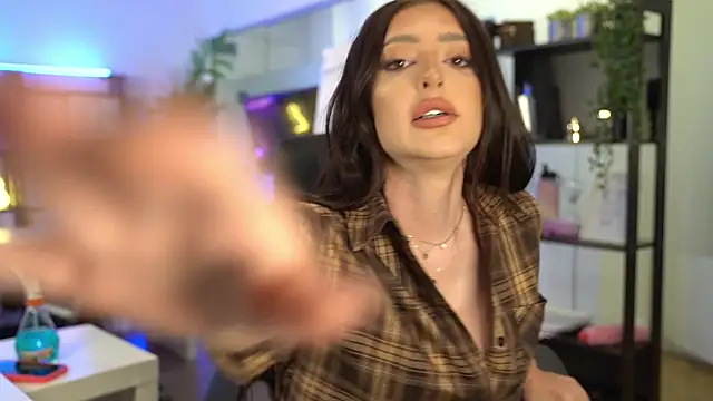 BabesGoesWild webcam