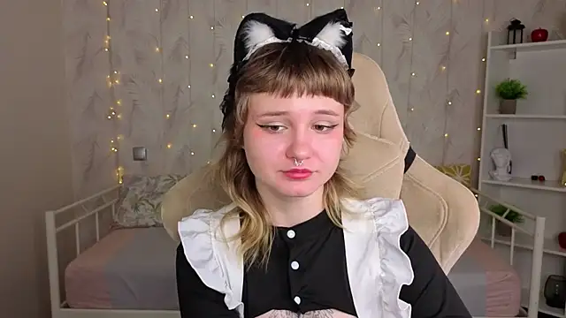 Tori_Cutie webcam