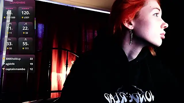 Kiara_Dream webcam