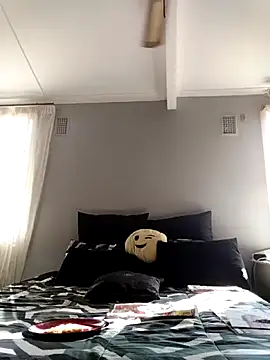 Baby_P webcam