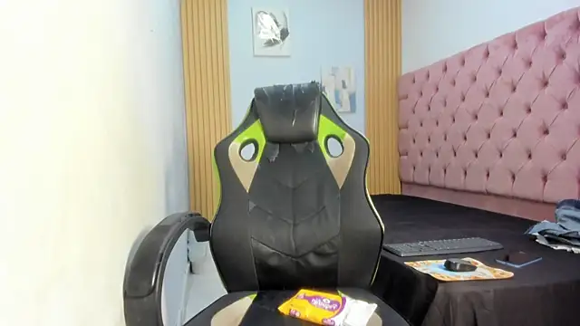 mastermorenohot1 webcam