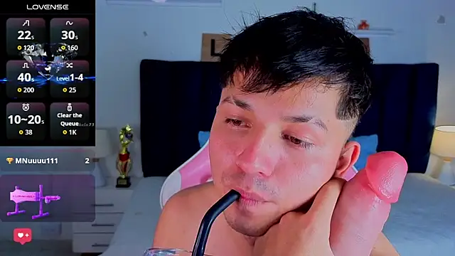 Issac_james_ webcam