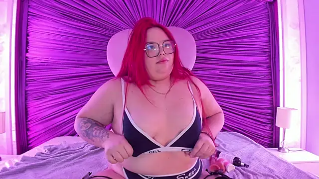 Lushi_Love webcam