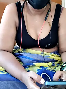 tamilammu1431 (F milf) - Special show