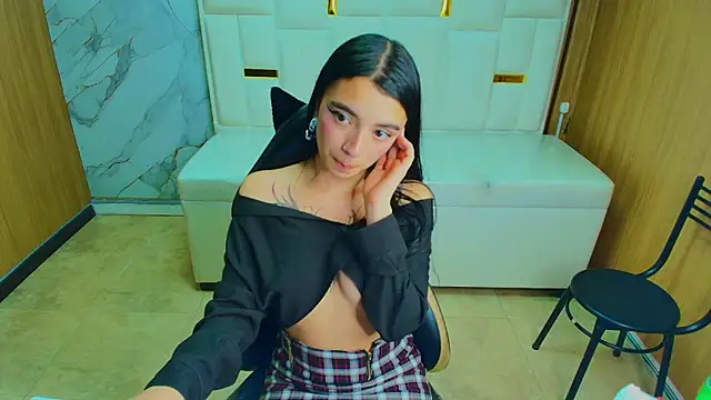 Samantha_petite_tf webcam