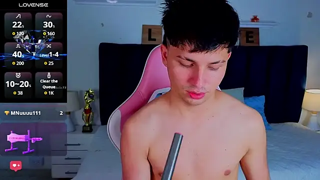 Issac_james_ webcam