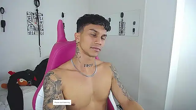 Leonard_Price webcam