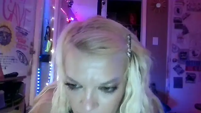 marilyn420 webcam