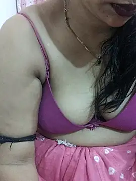 cutee_bhabhi (F milf) - Boobs slap