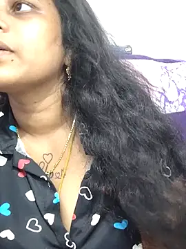 sweetqueen143 webcam