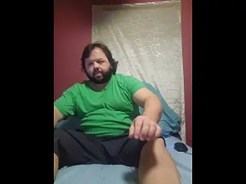 Strongbutgentle36 webcam