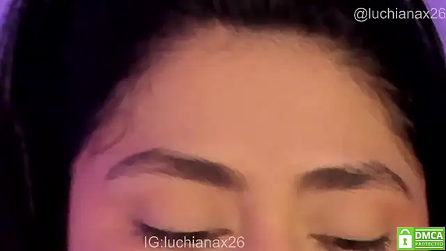 lucy26_ webcam