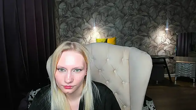 Elizabeth_Adams webcam