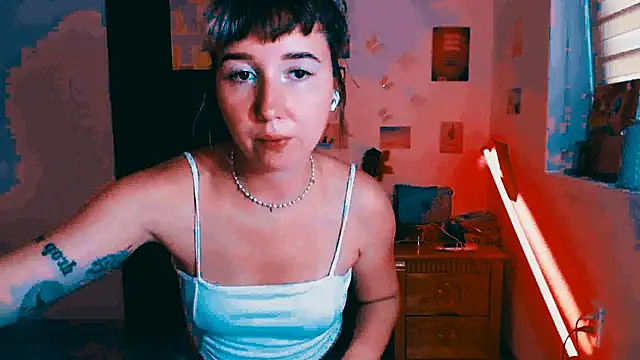 Cosmo_Riri webcam