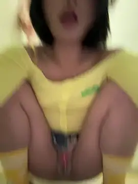 美女Game_yoyo在线直播