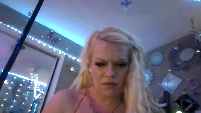marilyn420 webcam