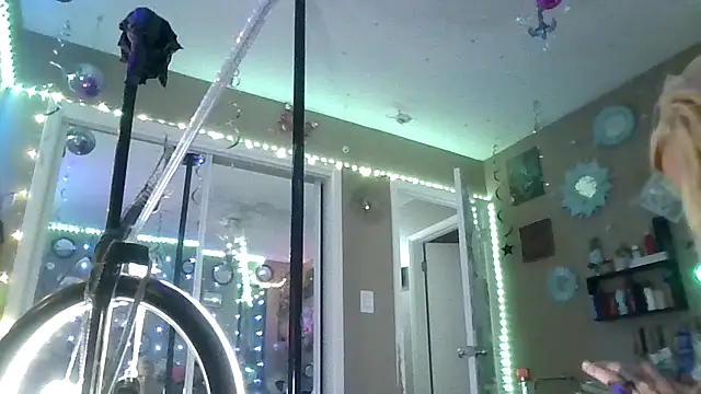 marilyn420 webcam