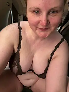 GingerSnap33 webcam