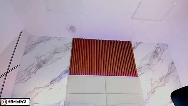 Iris_Thompson_ webcam