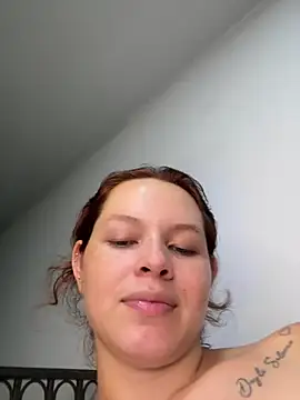 miacarrot webcam