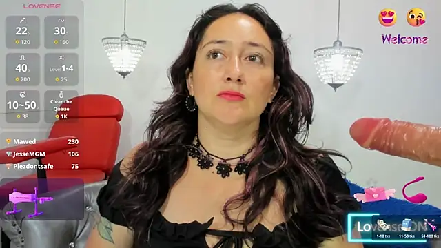 naughty_milf_esmeralda webcam