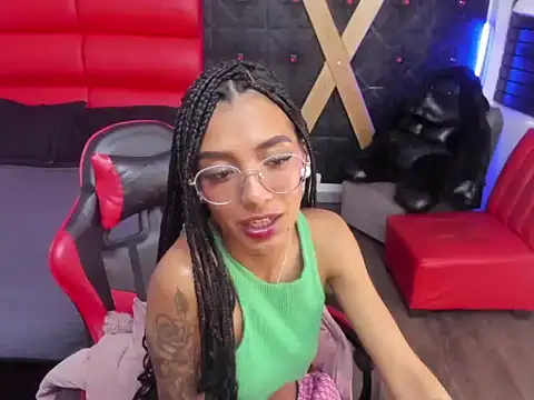 KarlaSlutSkinny__ webcam
