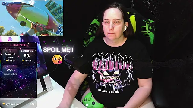 GooningMILF69 webcam