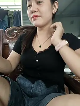 Ngocmai_lazdy webcam