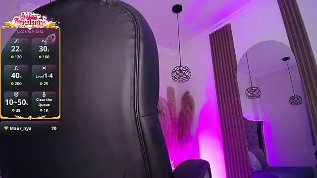 Amara_Davis1 webcam