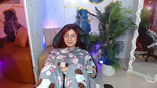 Tiiana_tay webcam