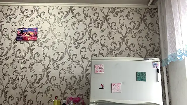 KikiAmino webcam
