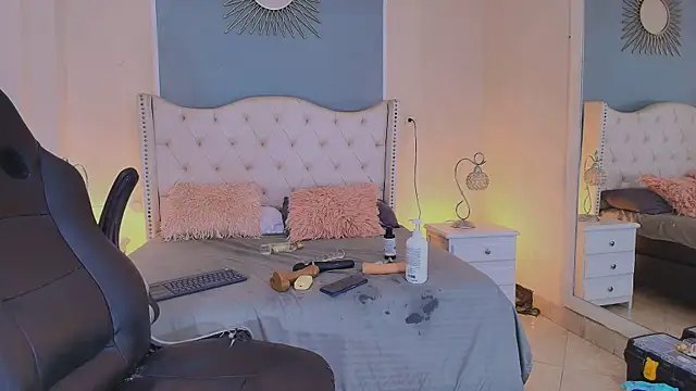 elizabeth_santos1 webcam