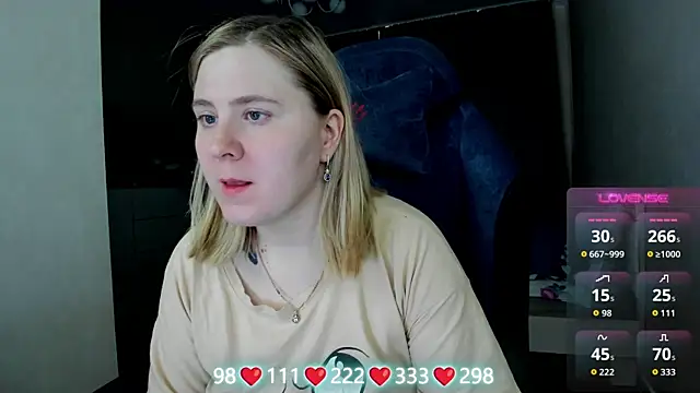 Olivia_Munk webcam