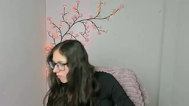 KissMeJulia webcam