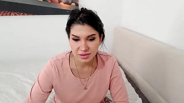 NickyHotXO webcam